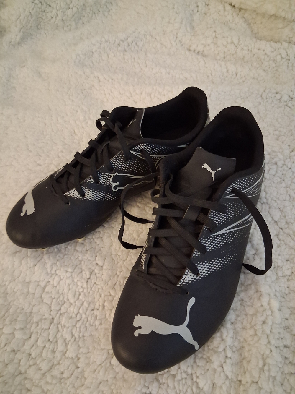 Puma Men’s Black and White Athletic Soccer Cleats